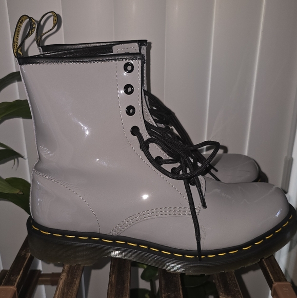 Dr. Martens 1460 Patent Leather Boots - Picture 4 of 9